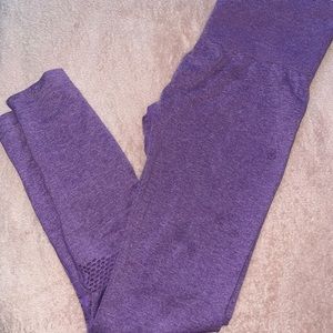 Halia Capri Leggings